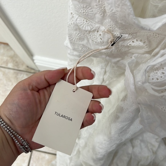 NEW Tularosa Brier Embroidered Dress in White - Picture 5 of 9